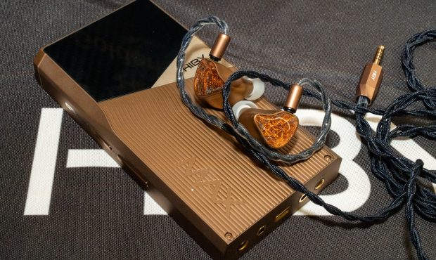 نسخه محدود 499 واحد “Hiby the Golden 10th Anniversary” و تقویت کننده کوچک Magsafe Nipo “A100” نسخه محدود 499 واحد “Hiby the Golden 10th Anniversary” و تقویت کننده کوچک Magsafe Nipo “A100”